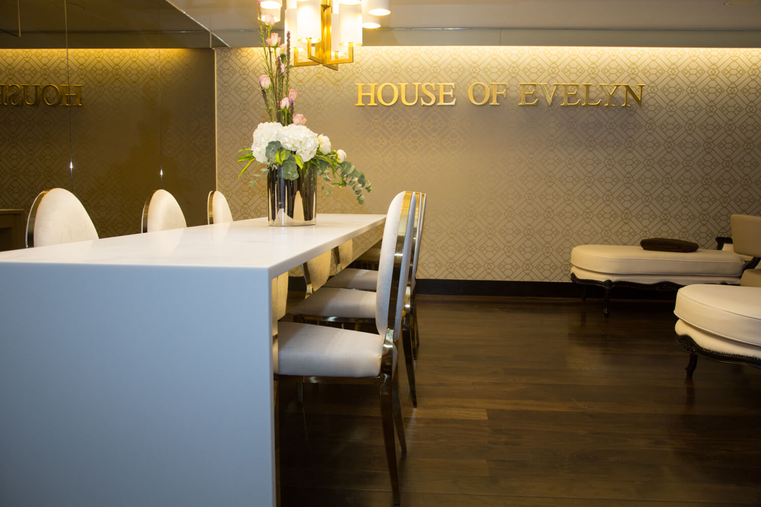 The Vincent Hotel luxury experiences