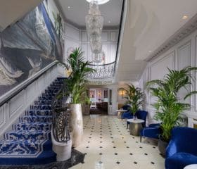 Dromhall Hotel 280x240