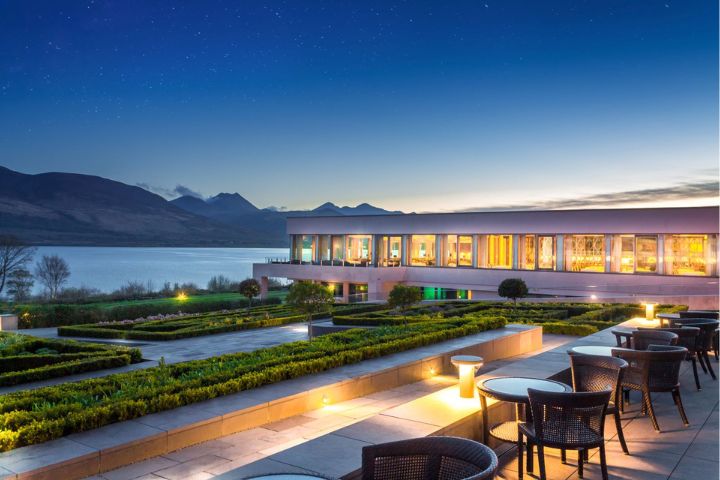 View of the outside bar and exterior of The Europe Hotel and Resort, Killarney.