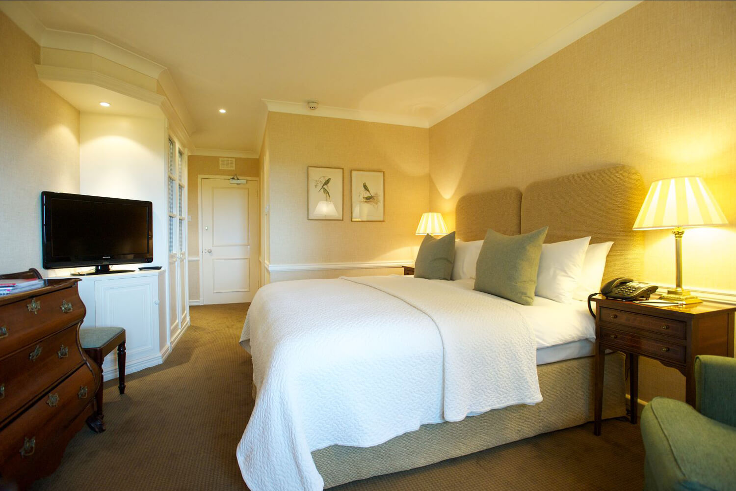 The bedrooms inside the Greywalls Hotel in Edinburgh in Scotland