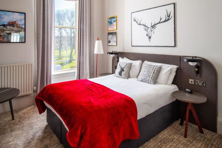 JA The Bruntsfield Edinburgh double room.