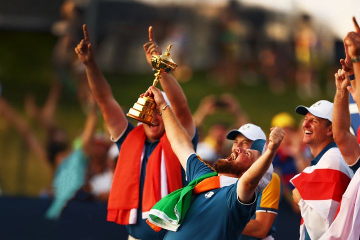 Shane Lowry lifting the Ryder CUp at the 2025 tournament in Bethpage.